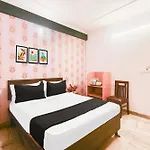 Hotel O Gangashrey